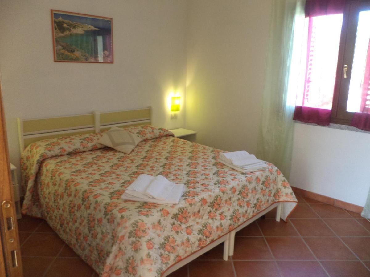 Corte Mannoni Porto Pozzo Bagian luar foto