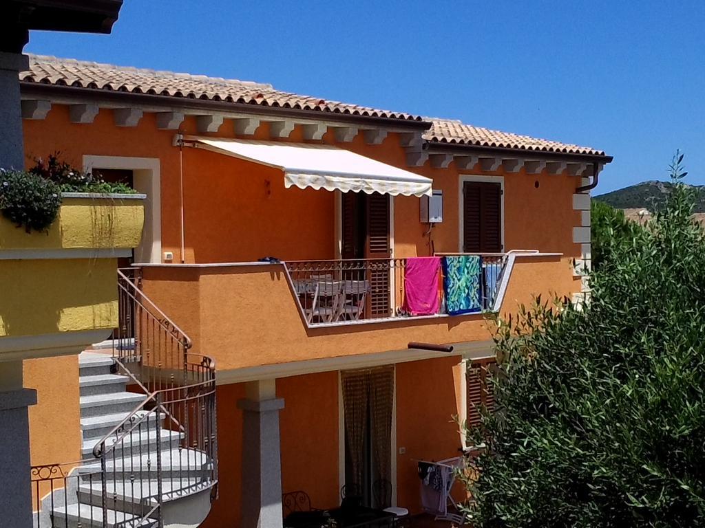 Corte Mannoni Porto Pozzo Bagian luar foto
