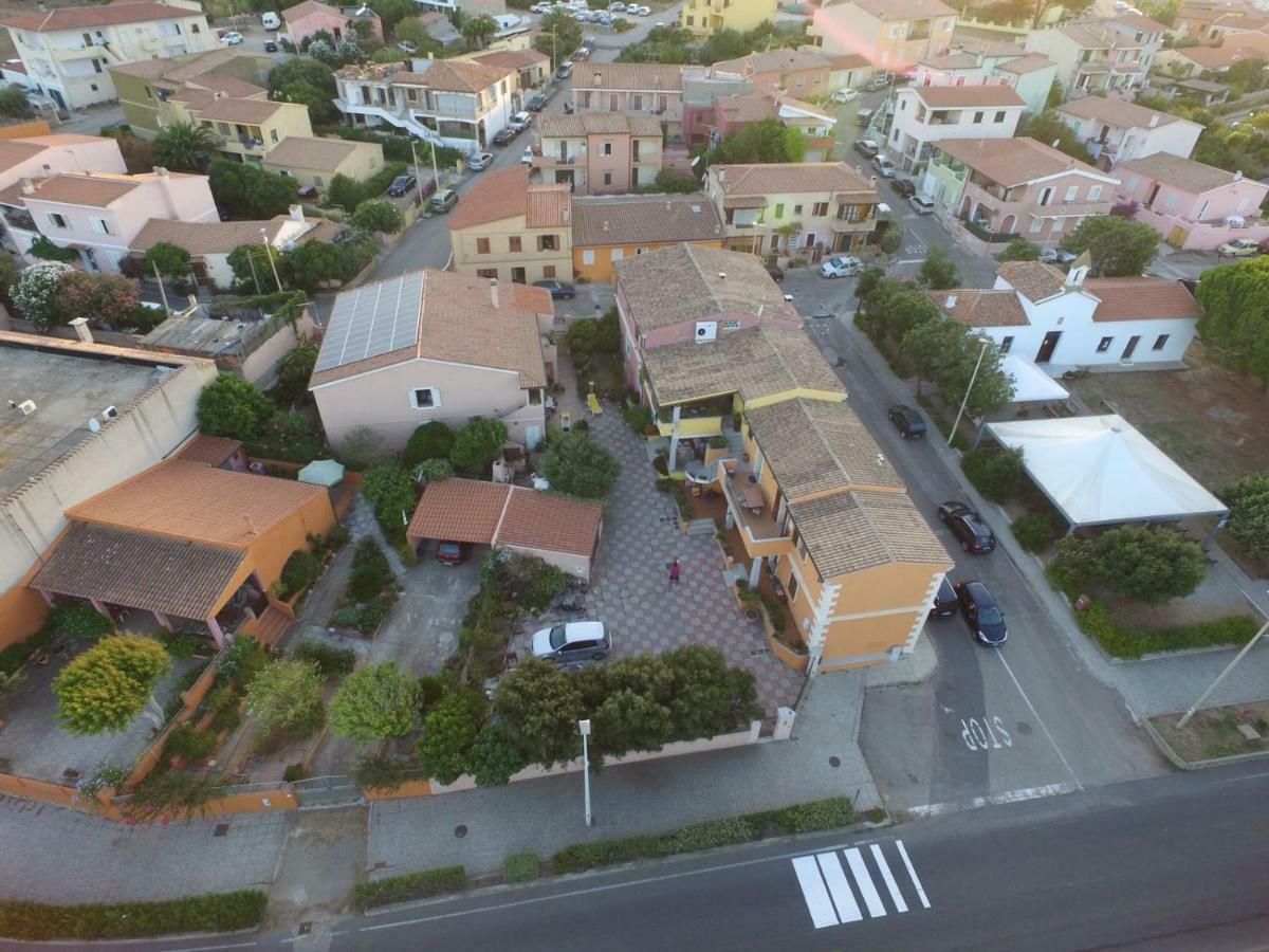 Corte Mannoni Porto Pozzo Bagian luar foto