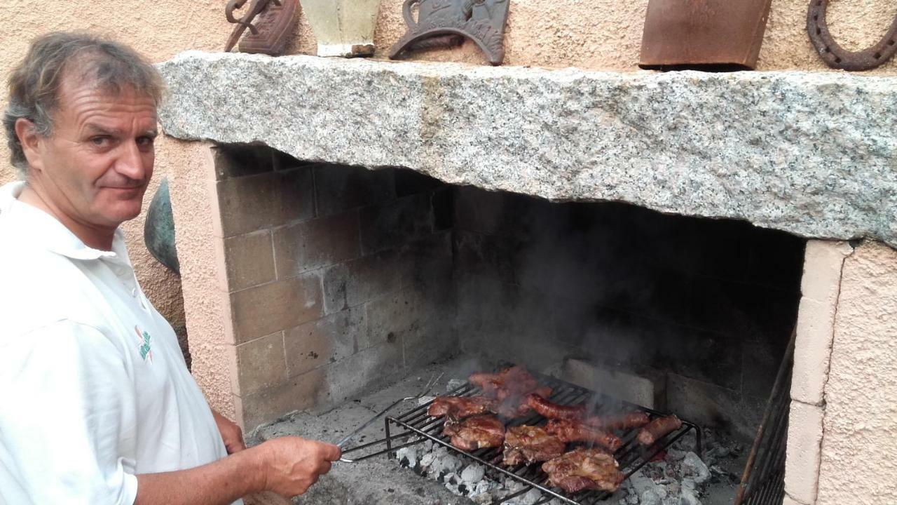 Corte Mannoni Porto Pozzo Bagian luar foto